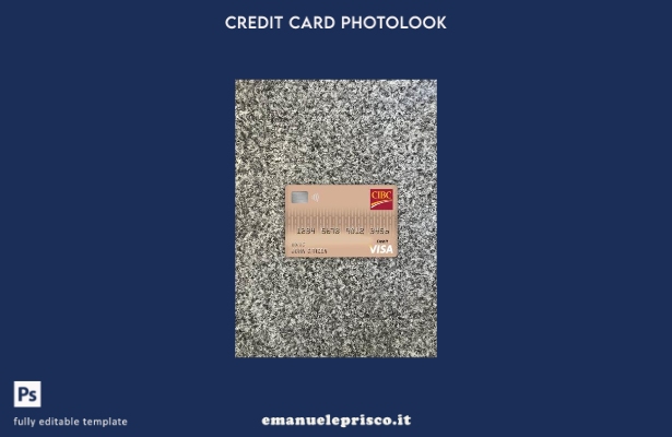 modello frontale photolook con carta di debito visto bancario Canada CIBC in sti